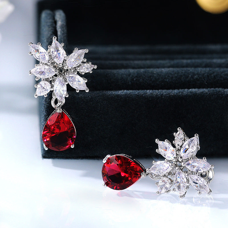 European and American New Inlaid Water Drop Pear-Shaped Red Zircon Stud Earrings-Red